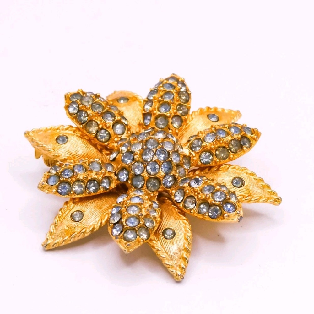 Vintage Unsigned Howard Benedikt Attributed Blue Rhinestone Flower Brooch Pin